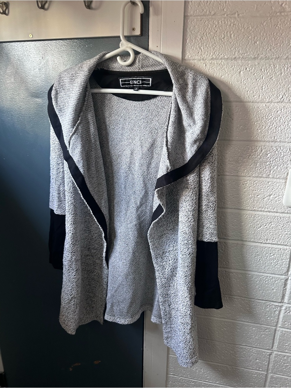 Jacket - Picture 4 of 5